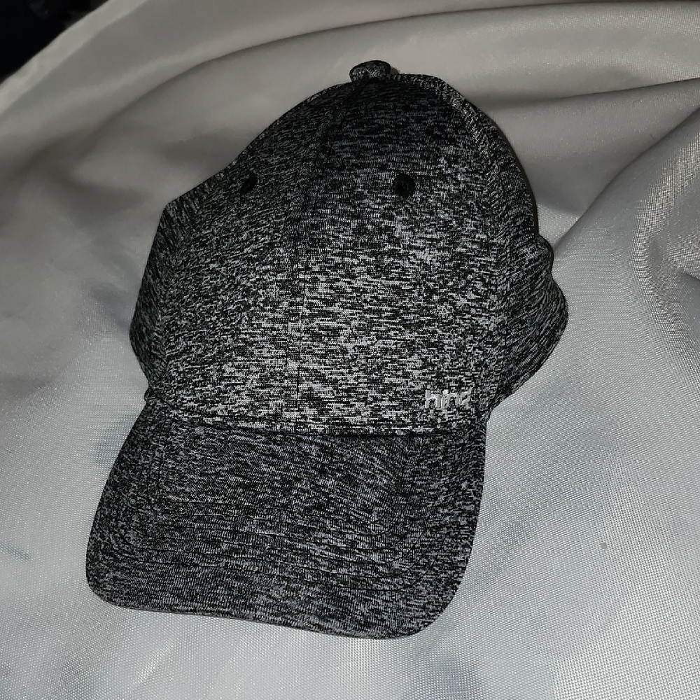 Hind Black and Gray Women's Hat